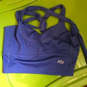 NWOT - Only tried on - Mika Yoga Wear Lynn Top - M